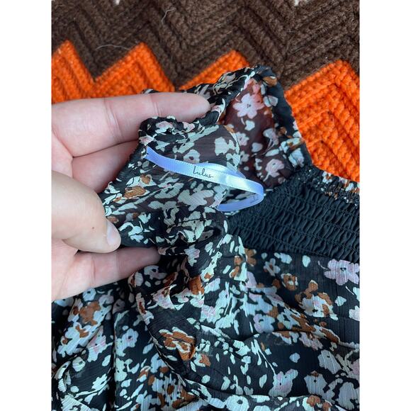 Lulus NWOT Black Floral Print Ruched Cropped Long Sleep Top sz XL - Picture 7 of 9